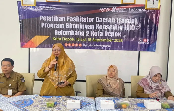 Kepala Disdik Kota Depok Siti Chaerijah.