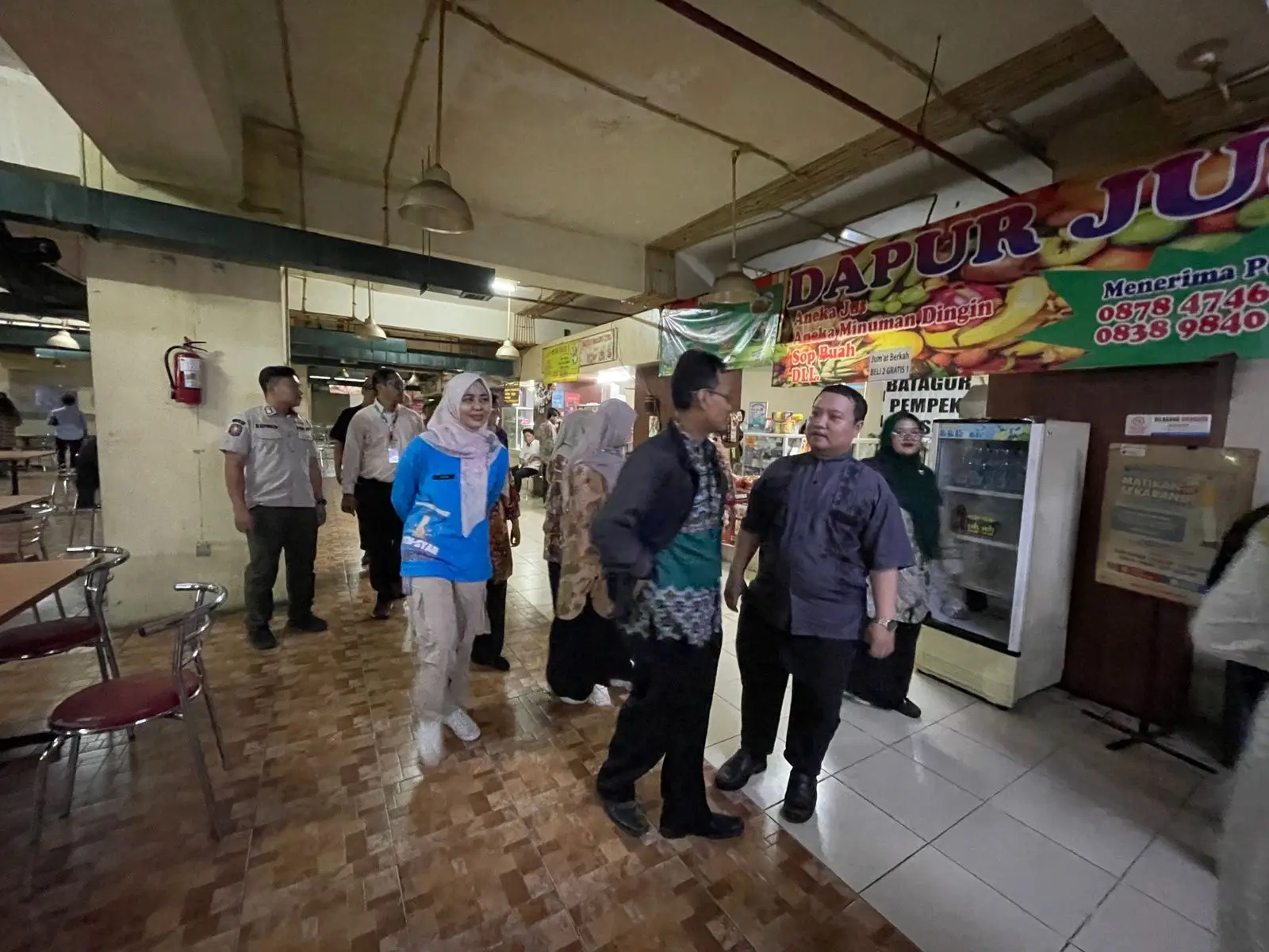 PJ sekolah saat melakukan role play praktik di lapangan terkait penerapan KTR, Jumat